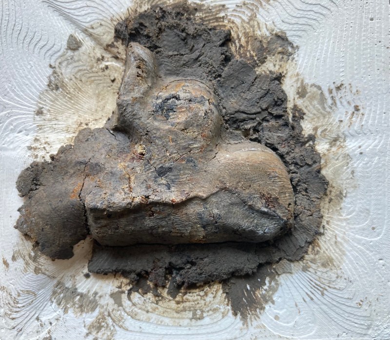 Soft Soils, the in-between-ness of art & heritage with soil 
work-in-progress The becoming, The being & The meanwhile Part 4, 2021