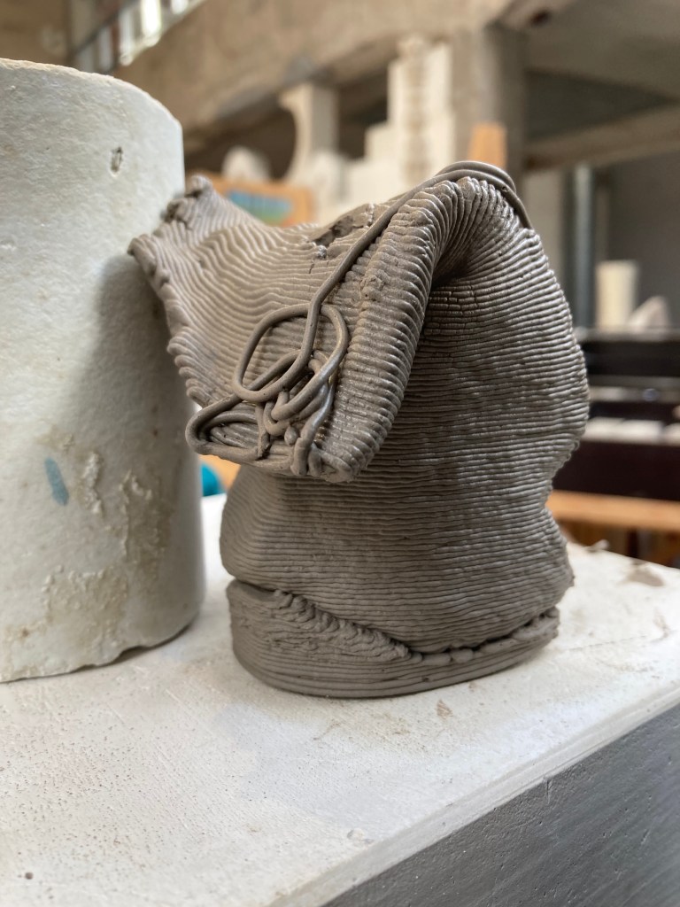 testing re-construction of NMR 6787: 3-d clay printing with North Sea Fossils Porcelain, special thanks to Sander Alblas FabLab@ekwc