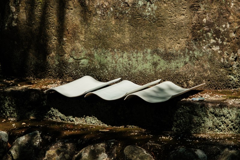 ShadowPorcelain Japan 2026
the making of ShadowPorcelain while artist-in-residence of Kouraku Kiln in Arita Japan - 屋根瓦 - kawara - roof tiles - porcelain roof tiles - glazed with 青白磁 - Seihakuji - Pale Blue - also called 'looking under the water' - at Yamadani Shrine